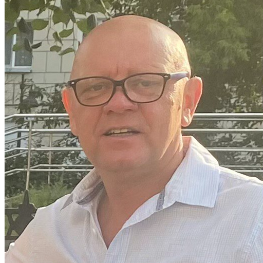 Константин Степнов